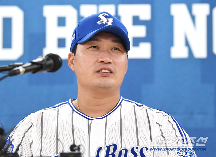 Is he crying like that? Will the Stone Buddha Oh Seung-hwan shed tears…Finally, today... It feels a bit real now