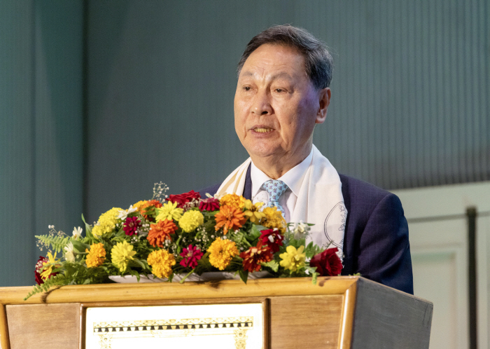 Kang Tae-sun, chairman of the Seoul Sports Council, was honored with the 2025 UN Pisco SDGs Award for Response to Climate Change