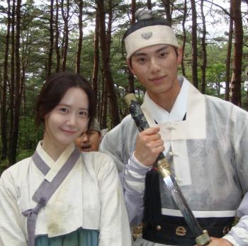 Lee Chae-min Shares Gratitude for Drama and Affection for Ryu Da-in