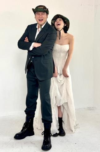 Lee Jang-woo ♥ Cho Hye-won reveals wedding photos for the first time...In November, Jeon Hyun-moo's officiating, a hundred-year-old medicine