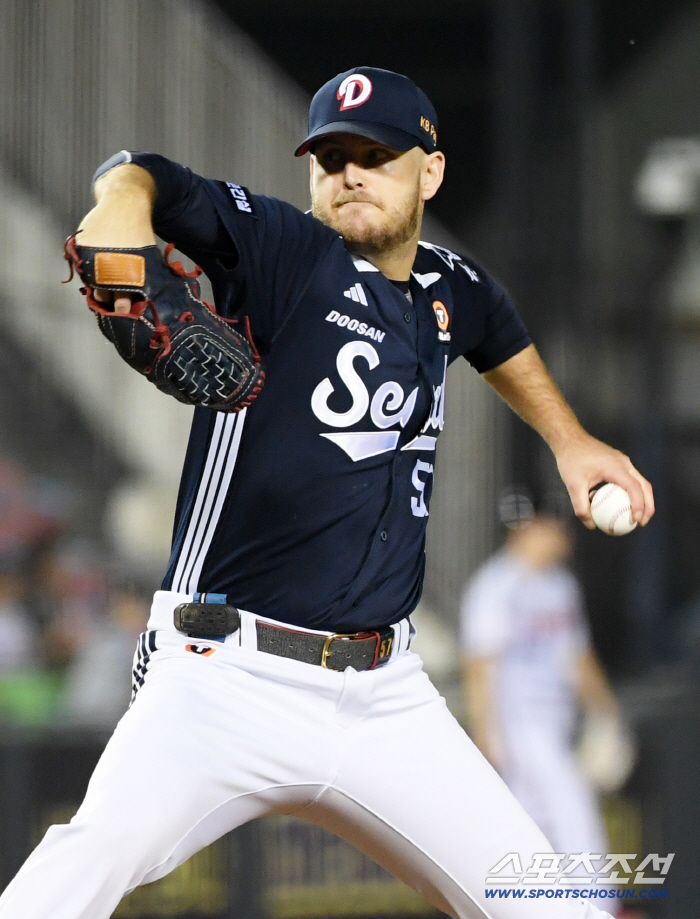 LG failed to win again today. 3 hits, 2 double plays, 0-6 loss to Doosan. All-out Colerbin Jack Log Doosan is the beauty of Yoo Jong.