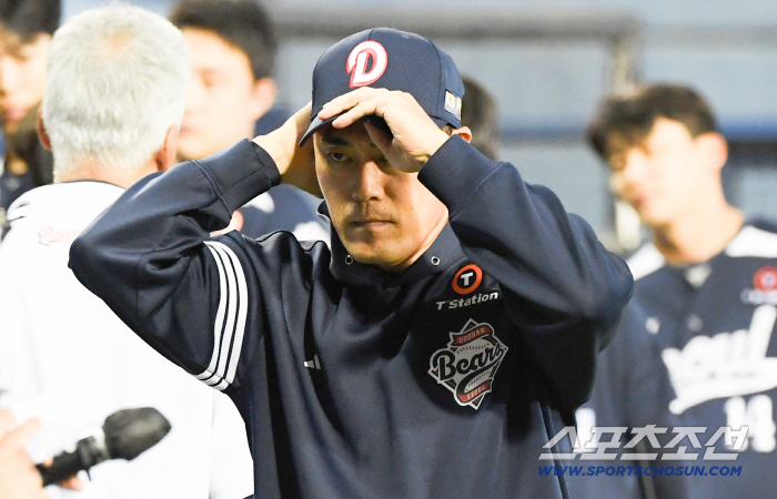 LG failed to win again today. 3 hits, 2 double plays, 0-6 loss to Doosan. All-out Colerbin Jack Log Doosan is the beauty of Yoo Jong.