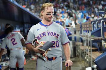 New York M leaving behind the coach who led the worst season, leaving the best-performing big guns and going backwards