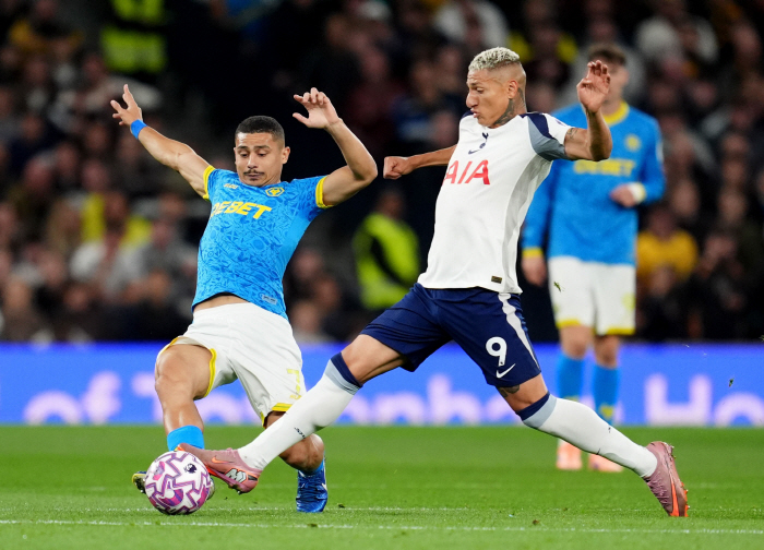 Oh my god! Tottenham striker ends up having ankle surgery...Yuri-body → Iron King is still good, he's playing very well in the middle of the injury