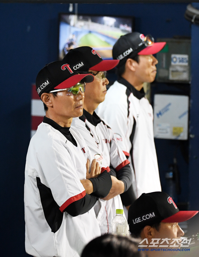  Director Yeom Kyung-yeop missed this again