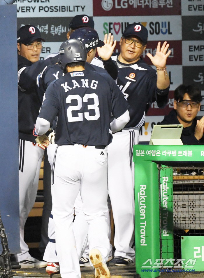  Two Runpo Yang Seokhwan, acting as Jo Sunghwan