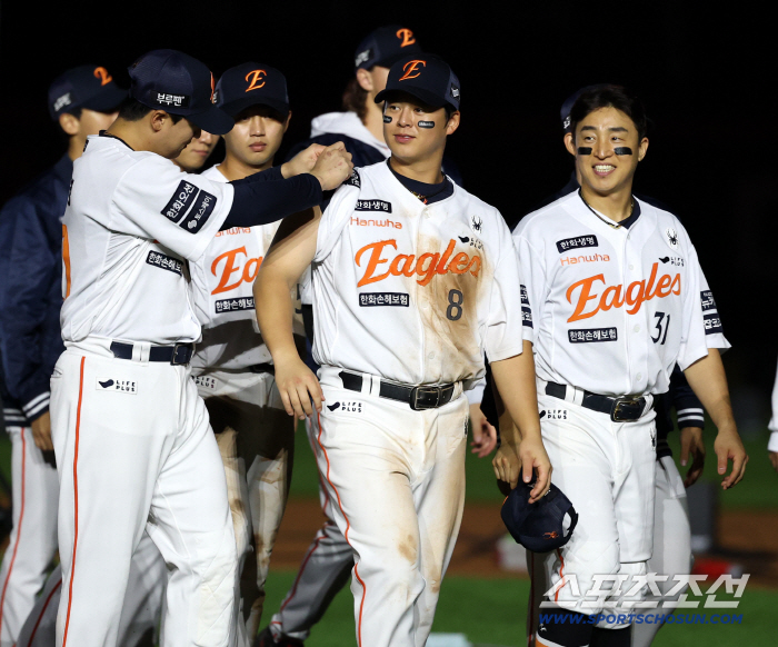 100% acid-free menopausal trauma comes back to life...Hanwha, like Doosan in 2019, will miraculously challenge for the No. 1 ranking