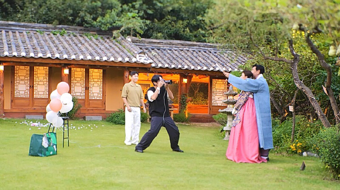 55-year-old Park Sun-young's wedding dress is a dream...I don't want to hide everything, honest confession (groom class)