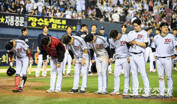 I dreamed of winning the ceremony, but I couldn't even attend the PS ceremony due to the shock of three consecutive losses. The last game of the season for the first place team