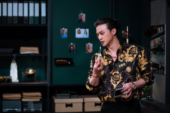 It also worked on Crime Scene Zero Worldview Global..Netflix Becomes Top 10 in Non-English