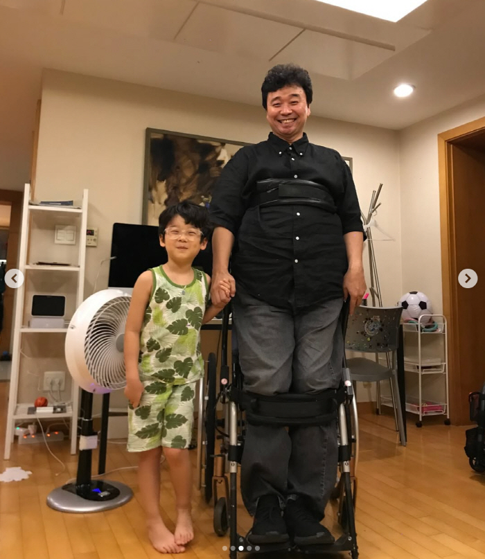 Kim Song stands on two feet ♥ Kang Won-rae can't happen anymore, but I hope we meet again in heaven