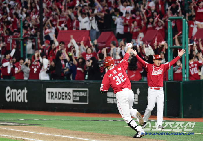 LG Wins! SSG Rookie Has A Huge Accident...Will it be more dramatic than the final match. In the bottom of the ninth inning, two outs and a dramatic walk-off victory over Hanwha