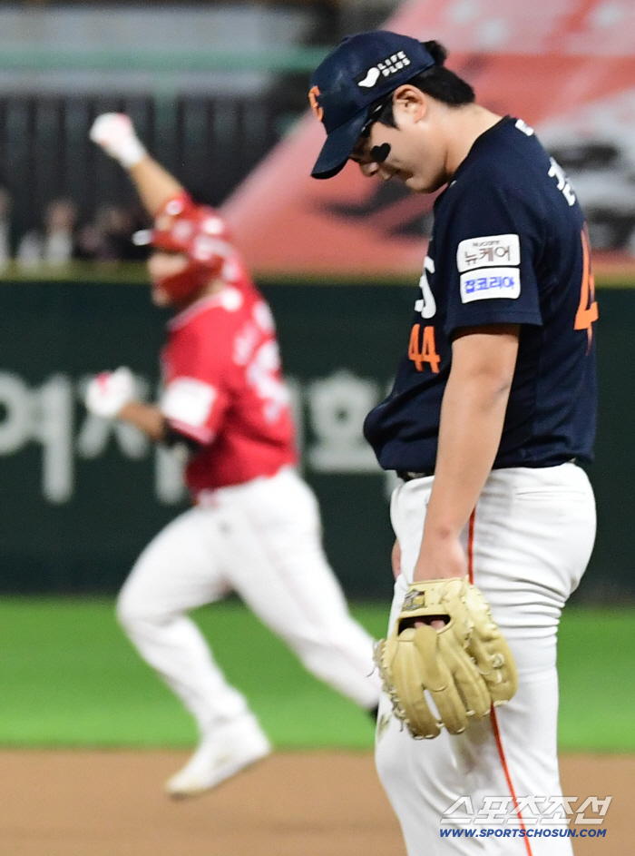 Kim Seo-hyun allows an incredible walk-off two-run shot