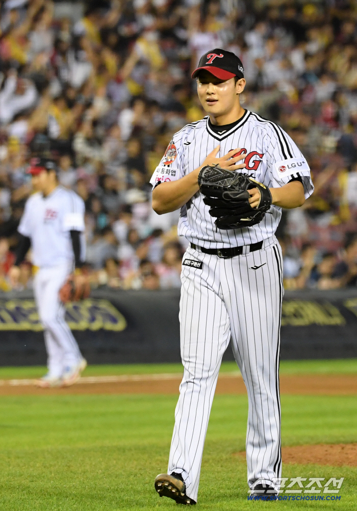  Kim Young Woo's sigh of relief