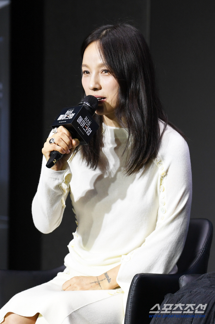  Lee Hyori, the MC of beauty variety shows