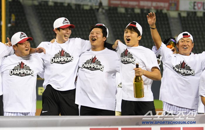  LG Hong Chang-ki, Moon-bo, and Park Hae-min's happiness