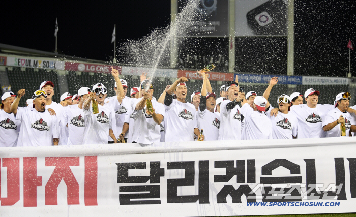  LG's dramatic regular league win