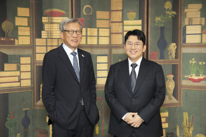 HYBE Partners with National Museum of Korea to Globalize K-Culture