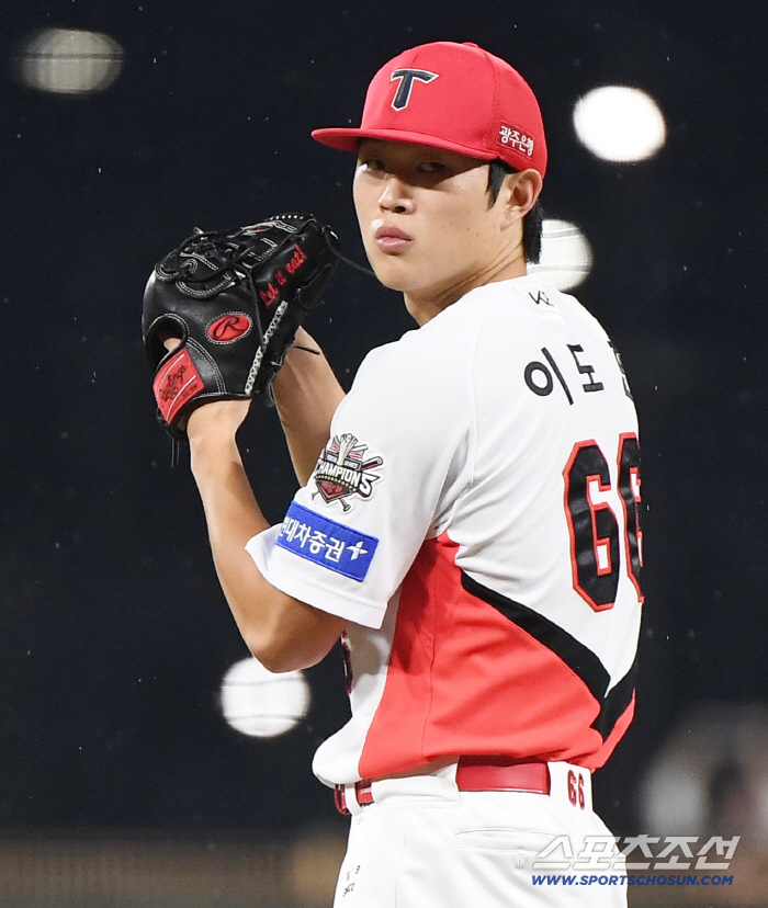 KIA, who returned to Lee Do-hyun's surprise debut win, beat SSG, which was strong and exhausted, and escaped for four consecutive losses 
