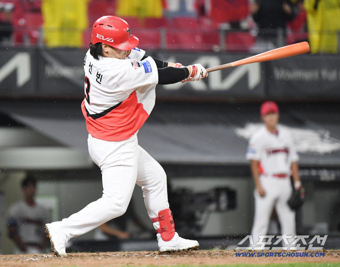 KIA, who returned to Lee Do-hyun's surprise debut win, beat SSG, which was strong and exhausted, and escaped for four consecutive losses 