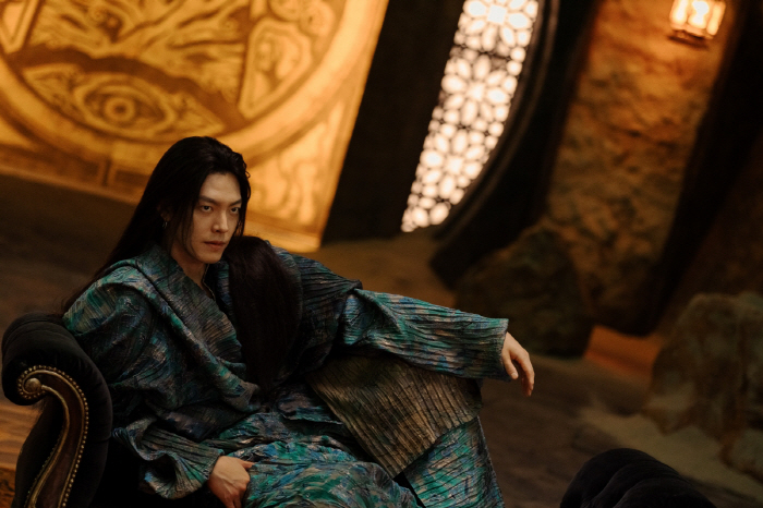‘Genie, Make A Wish’ Promises Magical Romance with Kim Woo-bin