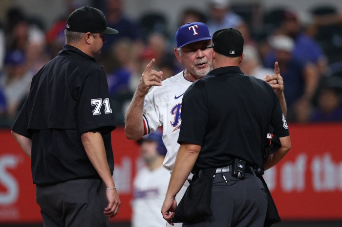 Lee Jung-hoo can't meet the winning coach, and if Bruce Bochy had been completely excluded, SF president would have taken on other tasks in the club