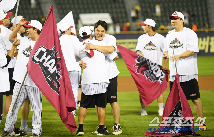  LG Park Dong-won Kim Hyun-soo won KS