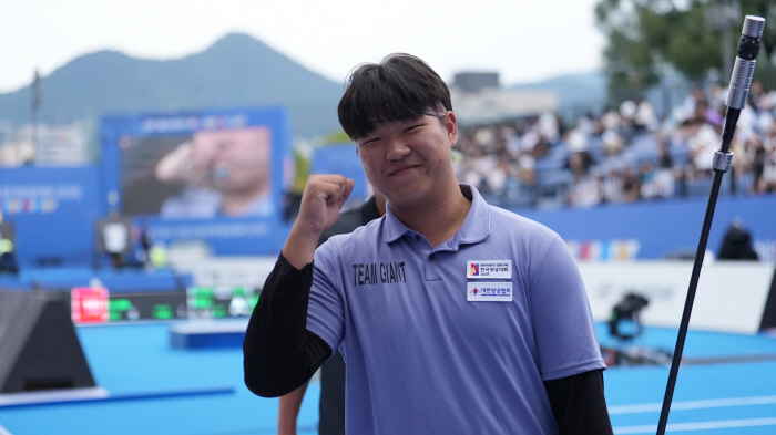  Please support An Taehwan in the archery!