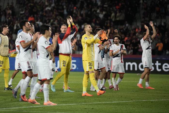 A real threat as soon as he appears → BBC also gives positive reviews! Lee Kang-in meets FC Barcelona again, Pearl Pearl, PSG 21 come-from-behind victory