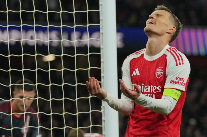  Martinellisaka goals in a row! Arsenal win 2-0 over Olympiacos