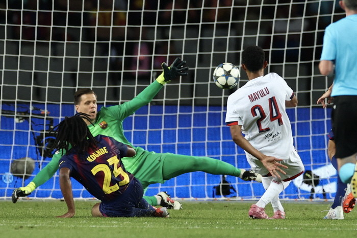  PSG hits the post in 3 minutes after Lee Kang-in puts in, 2-1 away from Warsaw!