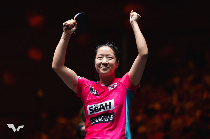 02 → 42 Shin Yu-bin, who won the big victory, beat Joo Chun-hee, and made it to the semifinals of the first 女 single, secured! Hangawi Gift