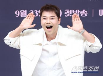10 fixed professionals Jeon Hyun-moo and Yoo Jae-seok..Running Man is here for the first time in 12 years
