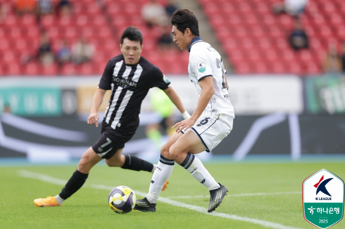Byun Kyung-joon's winning goal → Heo Yong-joon's net goal E-Land, 13 games undefeated Seongnam's 20th win and leap to 5th place 