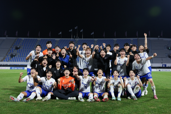 In the 2025 season of the WK League, Hwacheon KSOP regular league, Moon Mira is the top scorer, Choi Yoo-jung, the help king