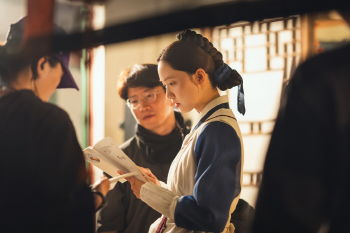 ‘Bon Appetit, Your Majesty’ Director Reflects on Global Success and Bids Farewell to Viewers