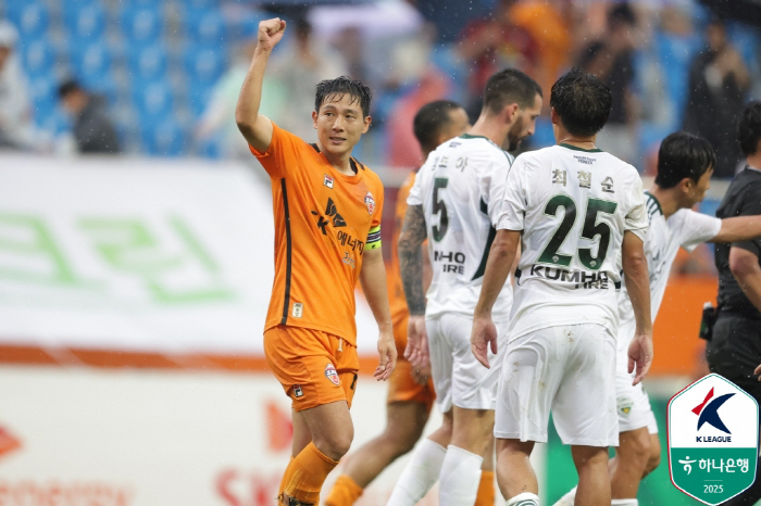 Stop in front of the winner's 9th dysfunction line! Thiago's first goal → Nam Tae-hee Theater's equalizer Jeonbuk Jeju drew 11 after a blood fight between right and left 