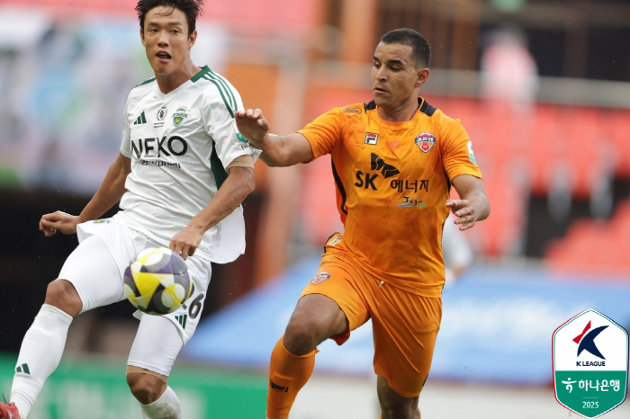 Stop in front of the winner's 9th dysfunction line! Thiago's first goal → Nam Tae-hee Theater's equalizer Jeonbuk Jeju drew 11 after a blood fight between right and left 