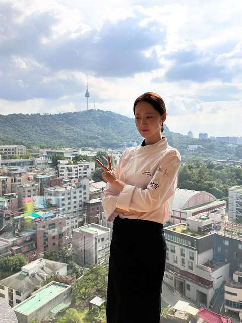 Yoona Shares Behind-the-Scenes Moments of 'Bon Appetit, Your Majesty'