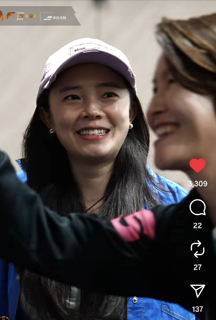 Beyond the Great Wall of West, the first smash in the 女 singles. Shin Yu-bin's table tennis became faster and stronger in the tiger cave