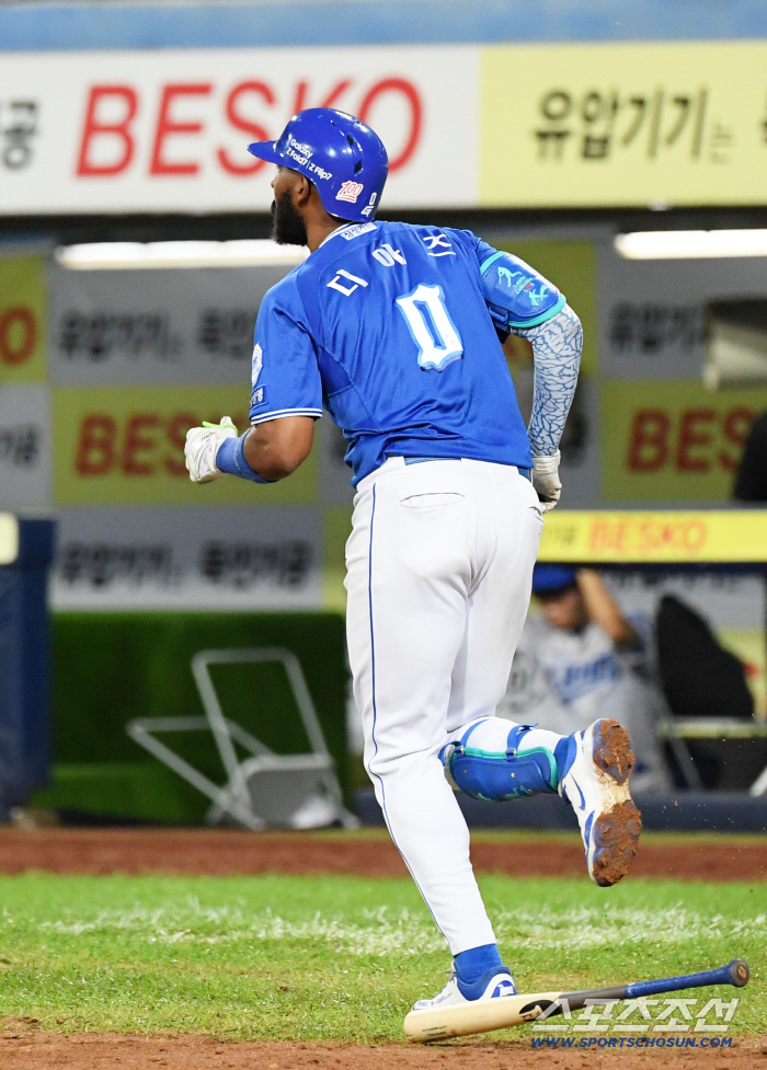 KBO's RBI record streak is not over...Diaz adds two RBIs from the first inning of the final game, 158 RBIs