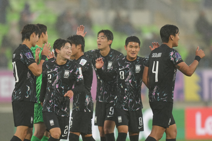  The goal-scoring defender Shin Min-ha did it! Lee Chang-won-ho beats Panama 21 to revive hopes for the round of 16...the number of cases
