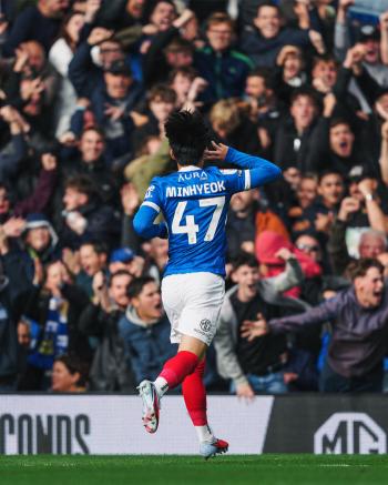 Why are you worried about Minhyuk? YANG, who got the hang of it, scored 2 consecutive goals...Middlesbrough scored first with a fantastic volley in the 23rd minute of the first half (end of the first half)