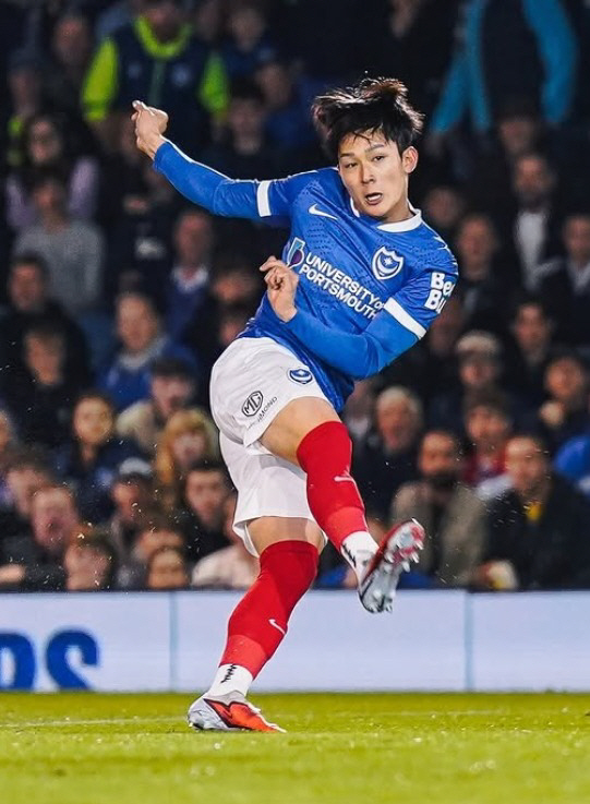 Why are you worried about Minhyuk? YANG, who got the hang of it, scored 2 consecutive goals...Middlesbrough scored first with a fantastic volley in the 23rd minute of the first half (end of the first half)