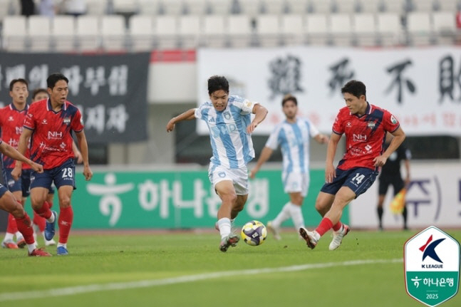 Are you going to be demoted? Ulsan, Lee Dong-kyung joined 1010 and lost to Gimcheon 03 completely, and Pohang won 31 completely in the first Final B match