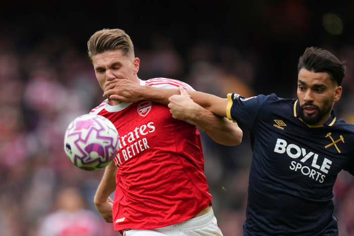  Raesaka goals in a row! Arsenal West Ham are 2-0 down! becoming a league player