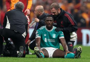 I'm even learning Spanish, so should I recruit Real Madrid and F.A.'s poor Konate? Should I not? I'm thinking seriously