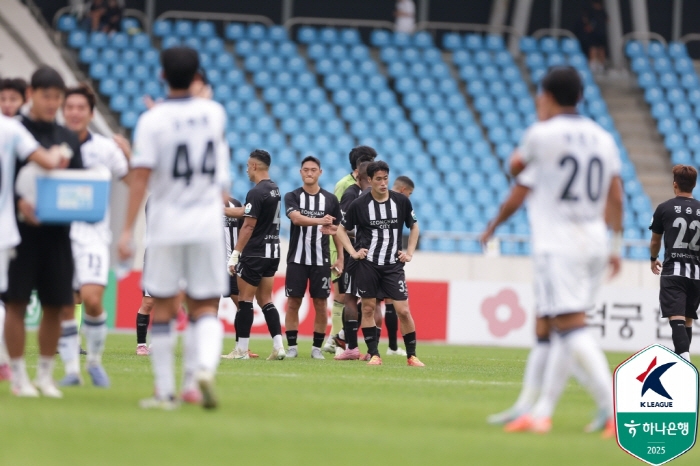 K League 2's Crazy PO War! South Jeolla Province Caught Cheonan, 5th and 8th place in the third place PO Maginot Line, are only two points apart