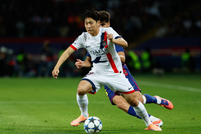 Lee Kang-in, Barca's stock price skyrockets! Love call in England and Spain...Until when do you want to sit on the bench? a major career turning point