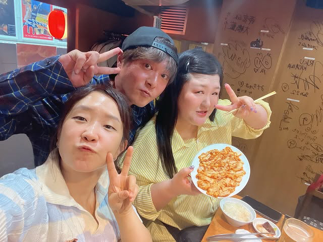 Lee Kuk-ju, you're totally in Tokyo..During the holidays, I made a comedian and model friend
